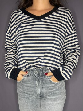 Top fin manches longues rayures horizontales col V