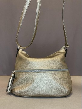 Sac  porté travers grainé  avec fermeture à l'avant et pompom
