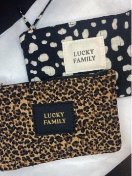 Pochette "Lucky family" tachetée