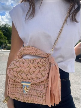 Sac petit format tressé avec lurex et pompon