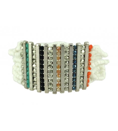 Bracelet - Multi rangs petites perles et barrettes.