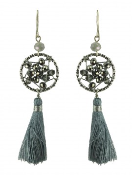 Boucles d'oreilles - Cercles avec perles et pompon.