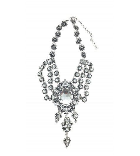 Necklace - Baroque style with rhinestones decoration.