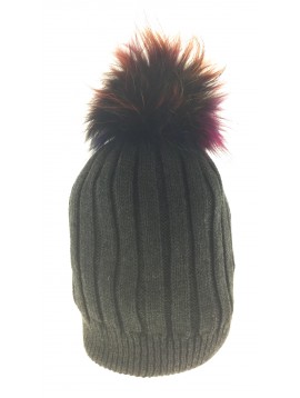 Bobble hat - Rib knit with fur pom pom.