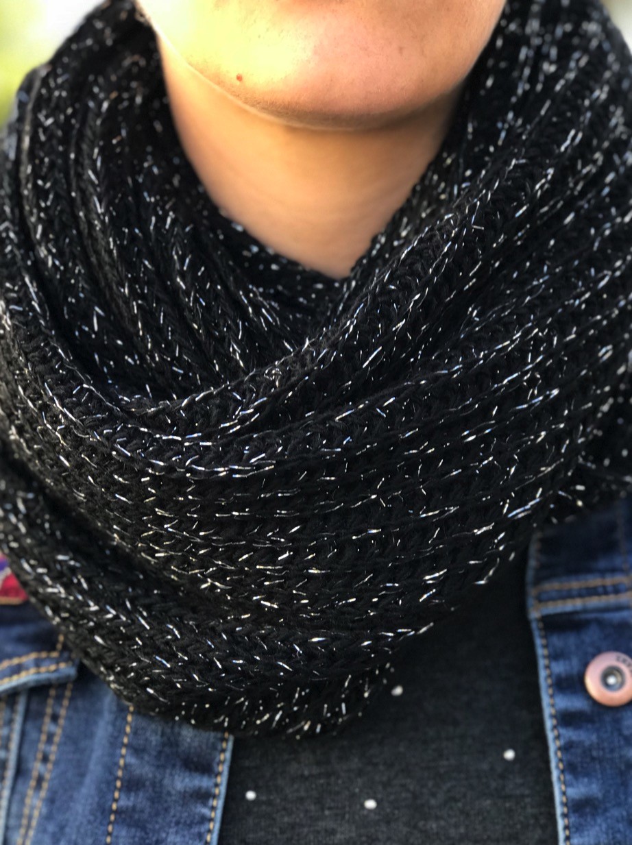 Snood - Tricoté avec lurex.