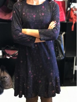 Robe col ouvert impr petits points bas volant