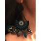 Boucles d'oreilles - Style éventail avec plumes colorées.