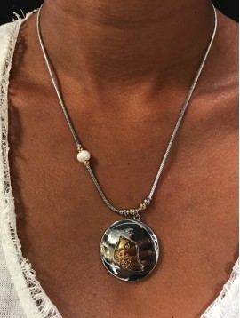 Necklace - Pendant with bird above