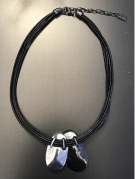 Collier - Ovales en métal sur cordon cuir