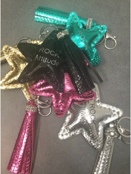 Key ring - Star charm with "ROCK Attitude" phrase and pom pom.