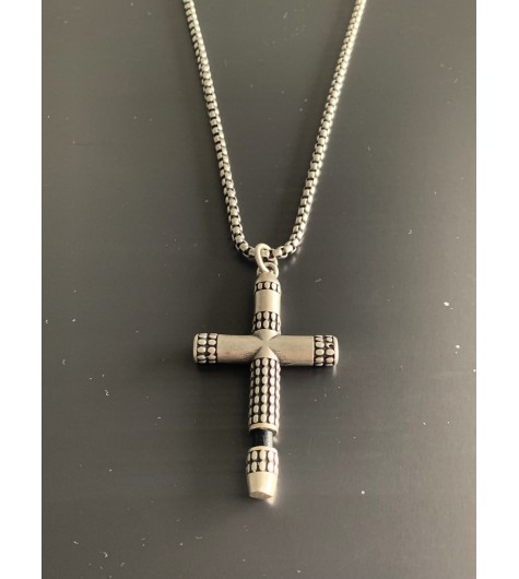 Collier Acier - Croix sur chaine longue