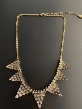 Collier - Triangles façon plumes oiseaux en strass