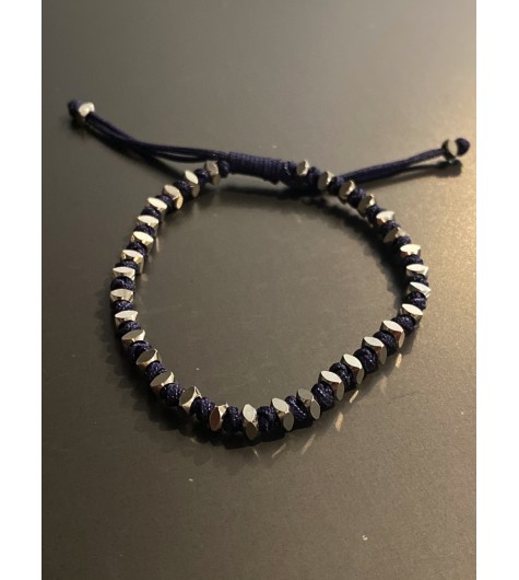 Bracelet Acier - Perles carrés avec noeud sur cordon et lien serrage