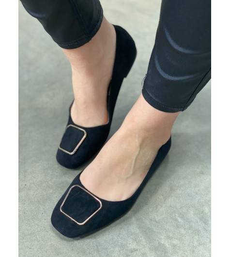 Mocassins peau de pêche avec trapèze sertie métal dessus