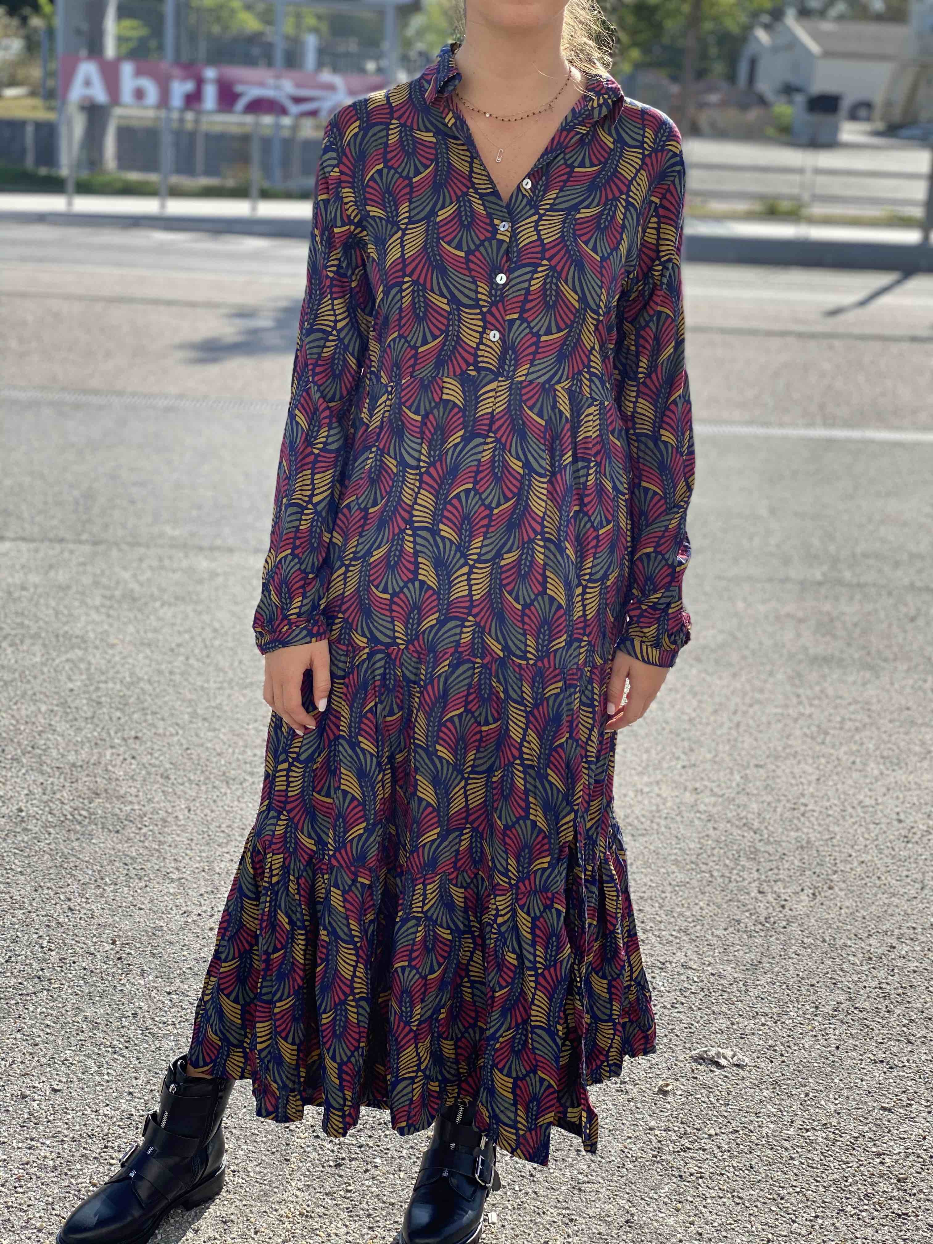 robe motif feuille