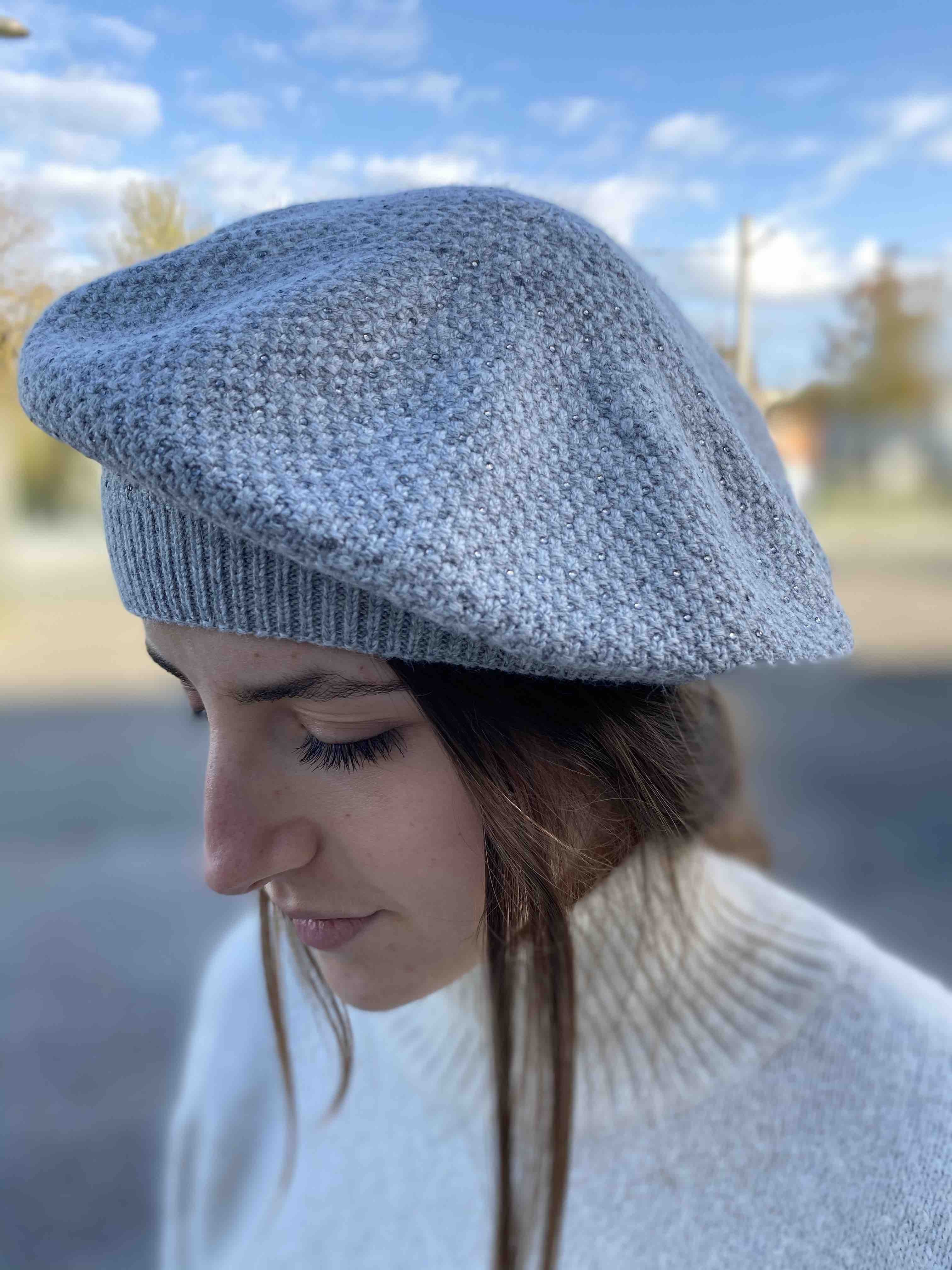 Beret tricot avec strass