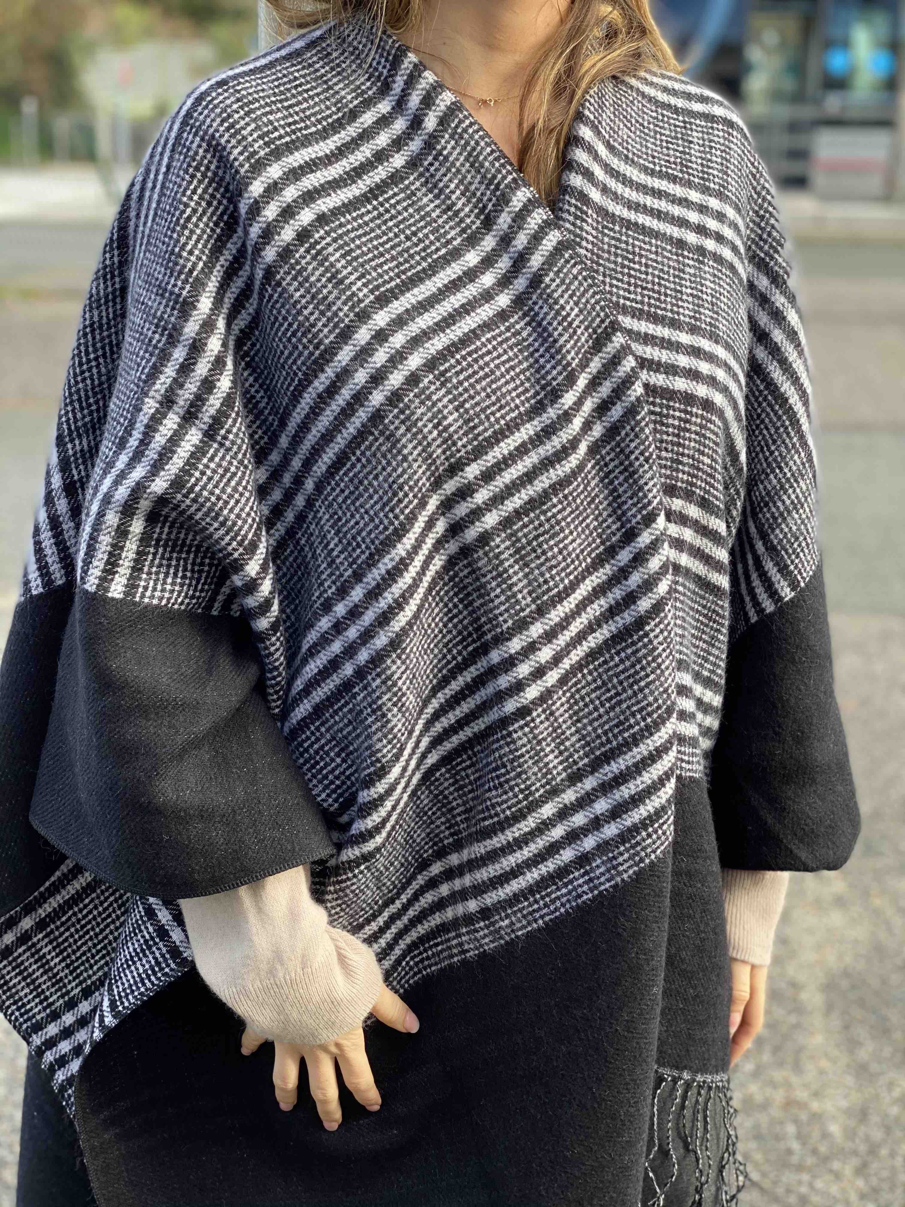 Poncho pied de poule chevron