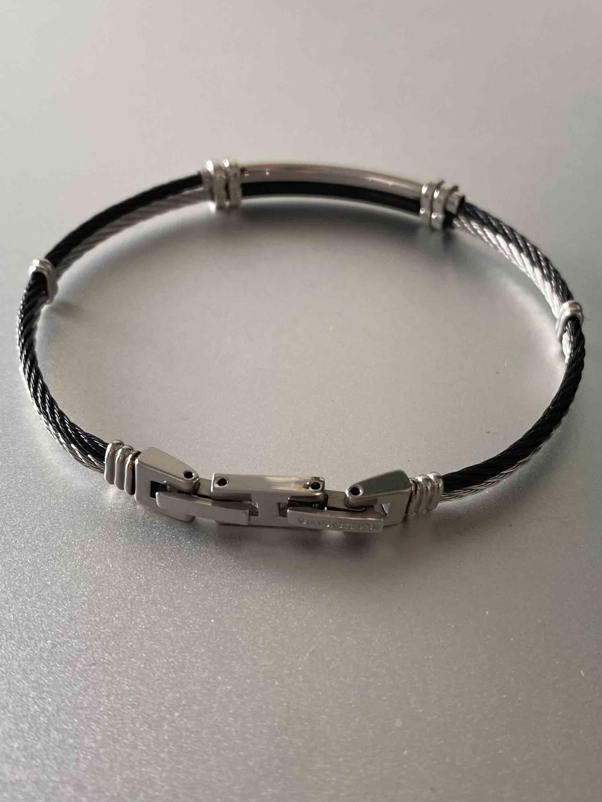 Bracelet Acier - Demi-arcs sur multi-cables torsadés acier et noir