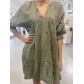 Robe mi-longue unie à volants col V et manches bouffantes 