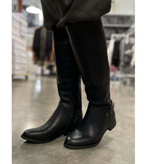 Bottes cavalière avec petite boucle sur le côté