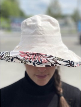 Chapeau tissu interieur fleuri