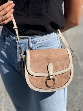 Sac porté travers arrondie bi matières croco avec rabat boucle 