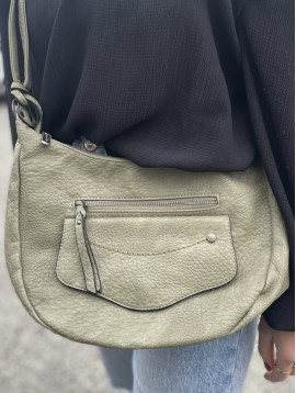 Sac porté travers effet grainé souple avec petit rabat et zip
