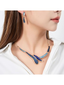 Collier - Ovales dorés creusé et ovales effet pierre