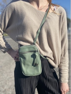 Sac synthé porté travers pochette téléphone avec zip sur le devant