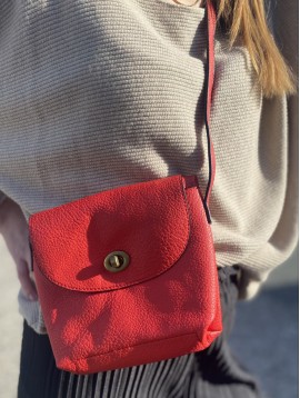 Sac  synthé porté travers mini grainé avec rabat