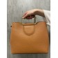 Sac cuir porté épaule grainé avec détail anses carrées 
