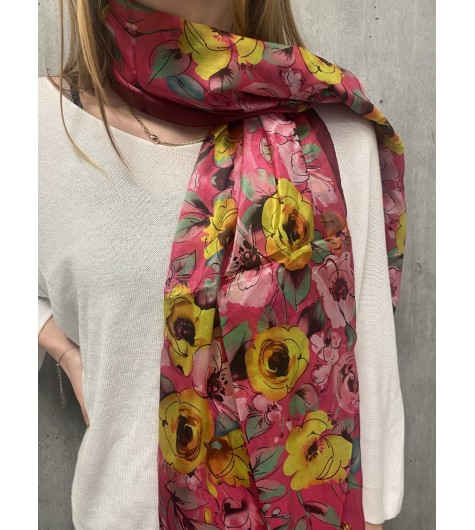Echarpe soie imprimée boutons de fleurs