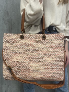 Sac grand porté main en tissu et fermoir