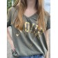 Tee shirt col V floqué Amour brillant