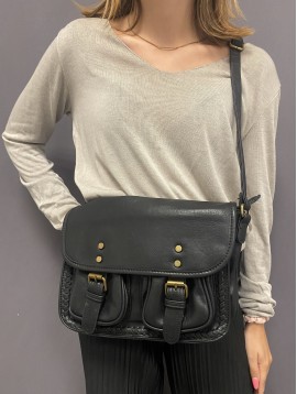 Sac porté travers, style cuir vieilli à rabat et boucle avant 