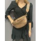 Sac synthé souple forme petite  banane.