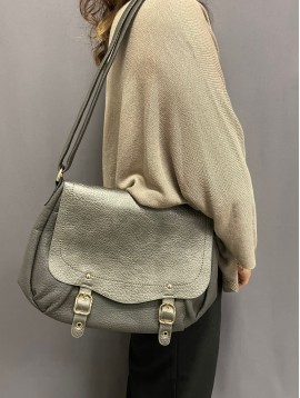 Sac porté travers souple avec rabat métallisé